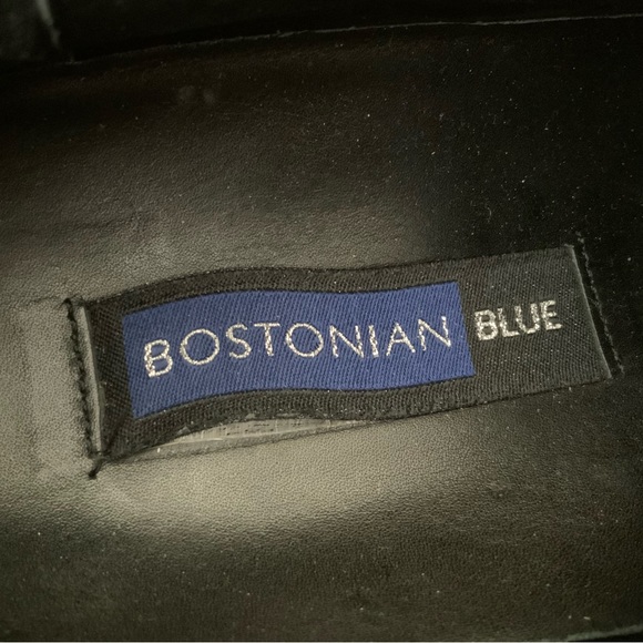 Black leather Bostonian shoes